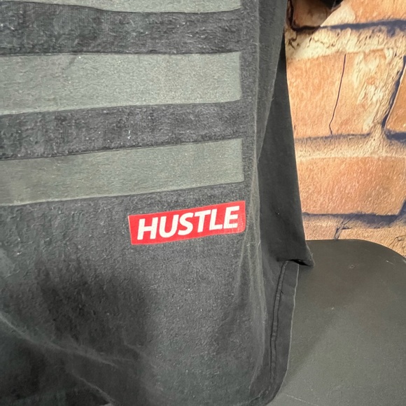 Locked And Loaded Men’s Flag Hustle Shirt Black Size XL - Picture 2 of 7